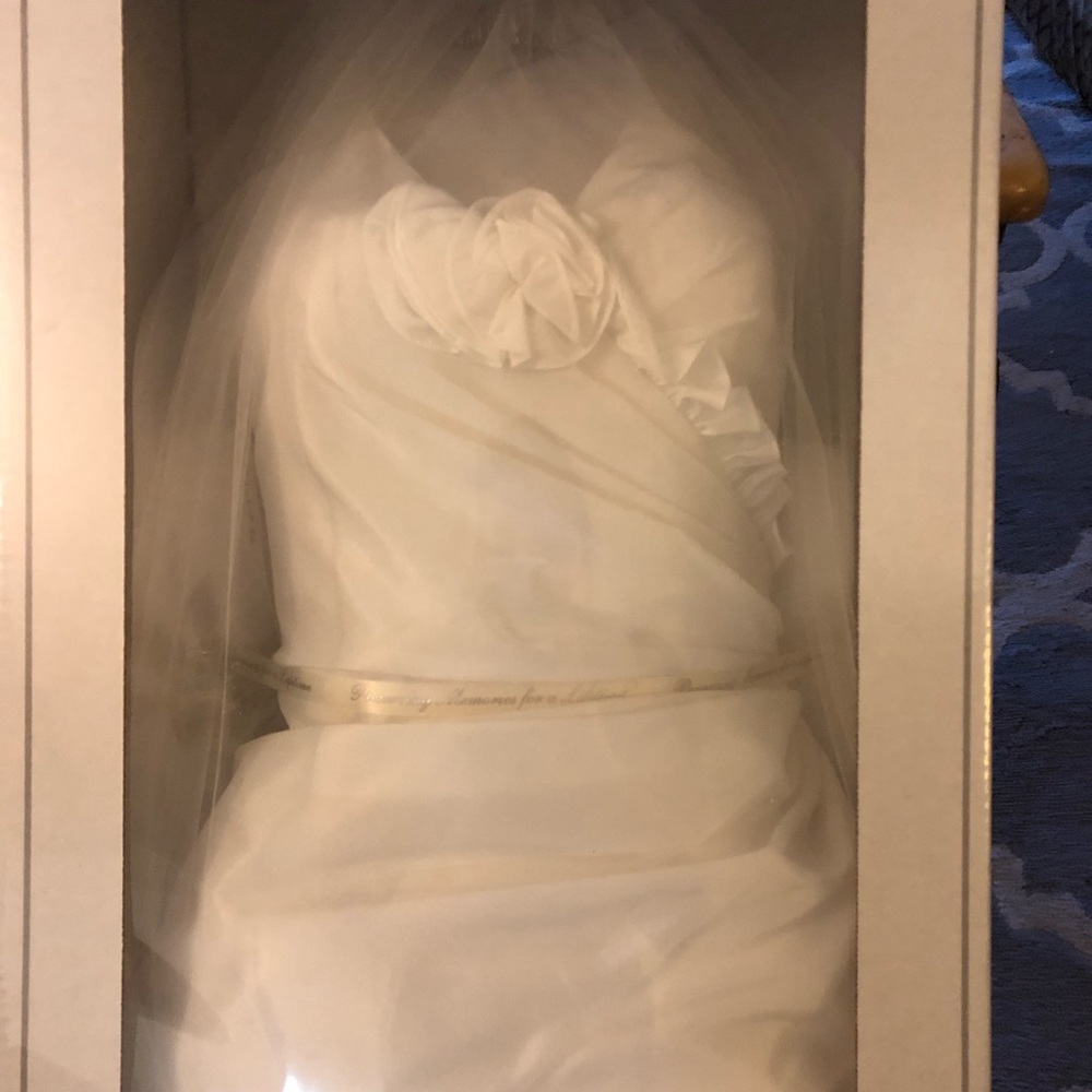White Deep V, low back Halter Sz 8 Wedding Dress